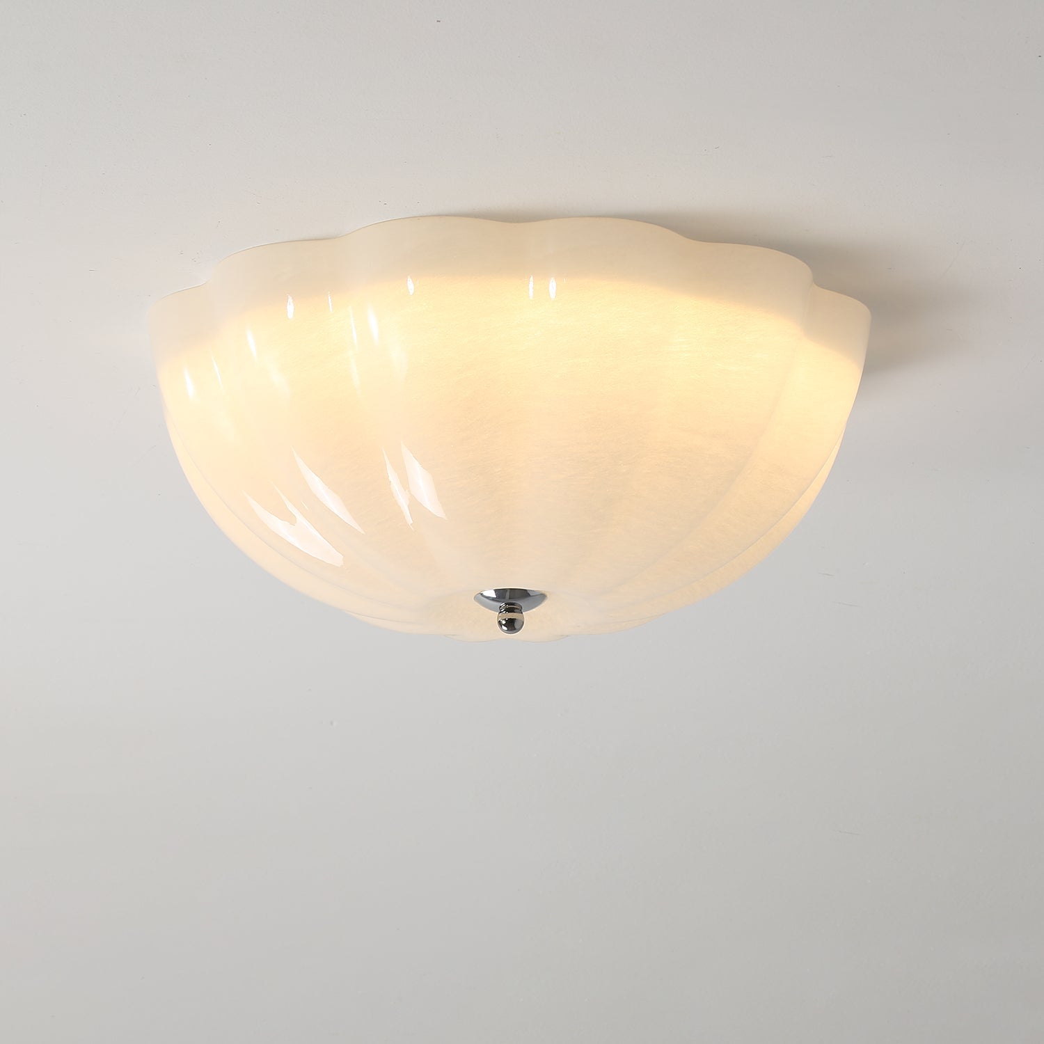Lampada da soffitto a conchiglia opale