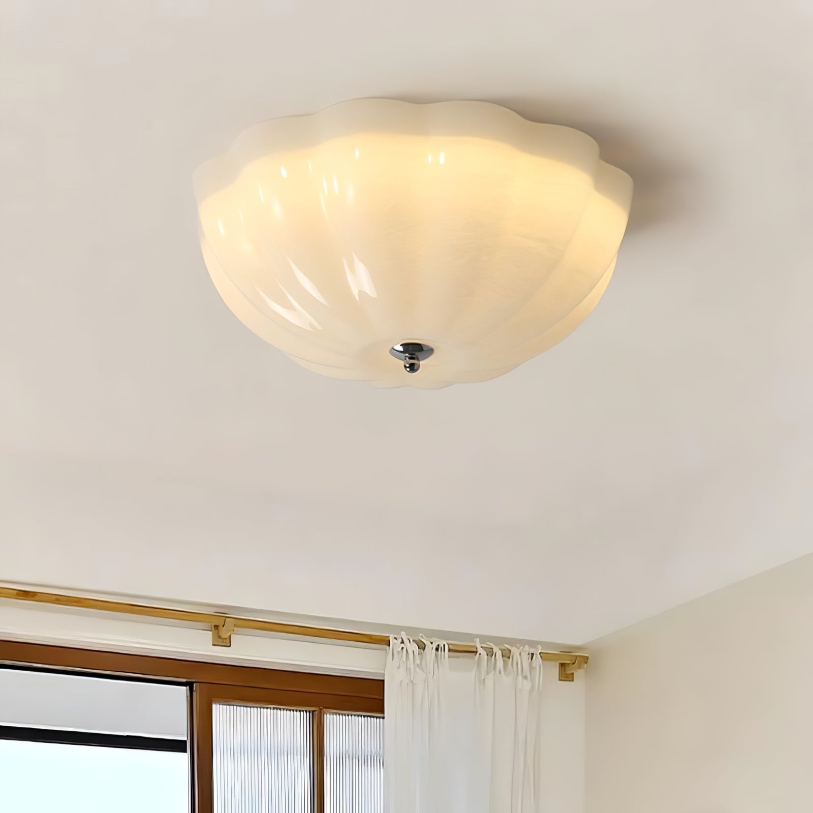 Lampada da soffitto a conchiglia opale