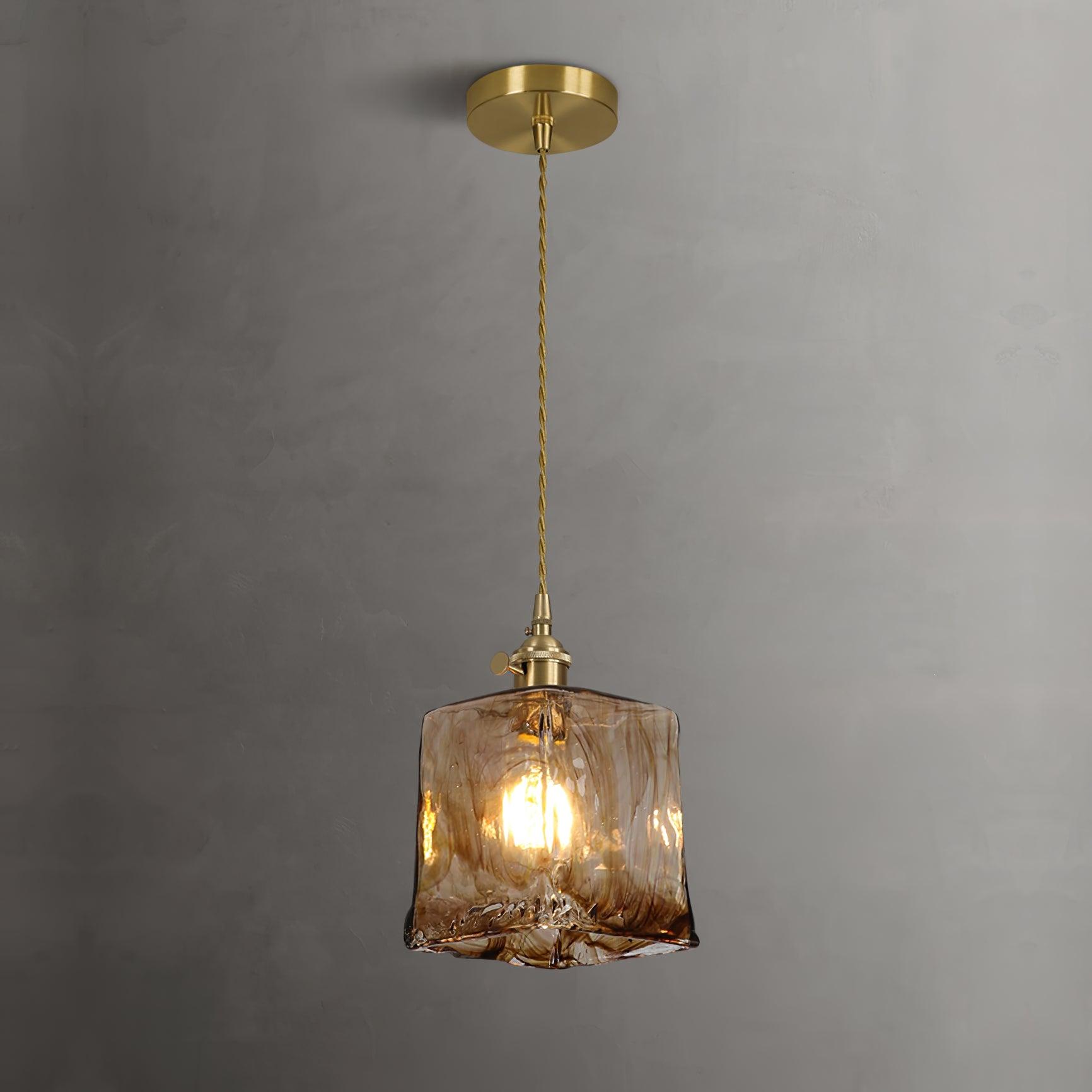 Luce a sospensione in vetro marrone vintage