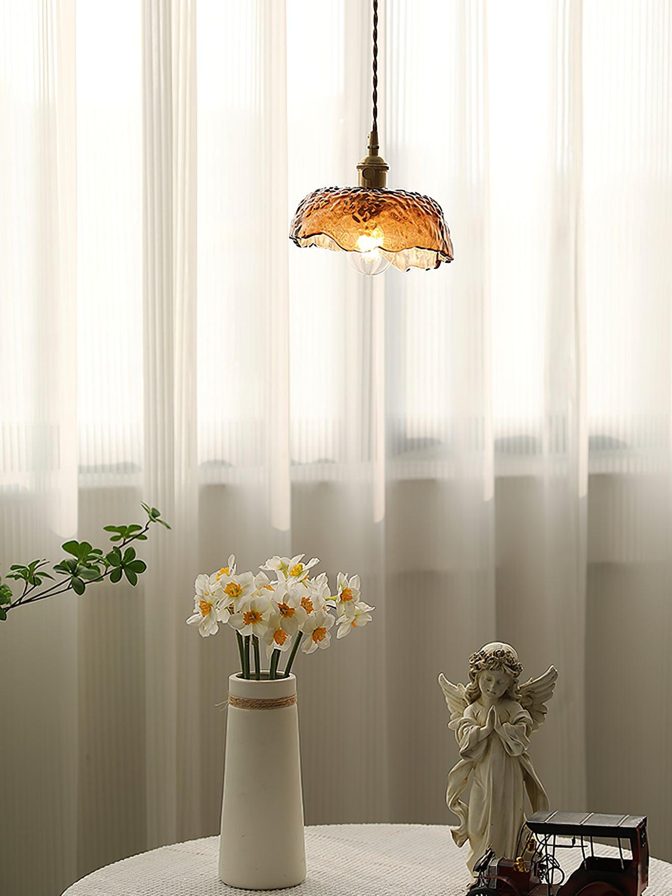 Luce a sospensione in vetro marrone vintage