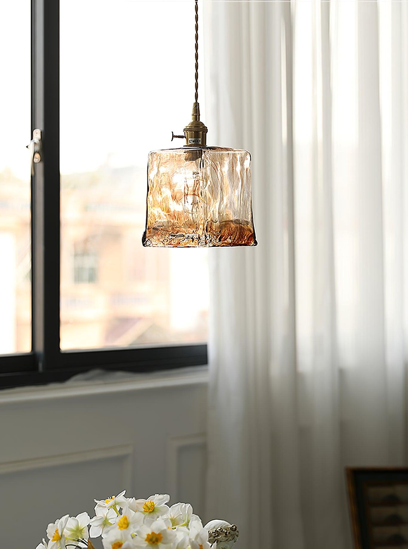 Luce a sospensione in vetro marrone vintage