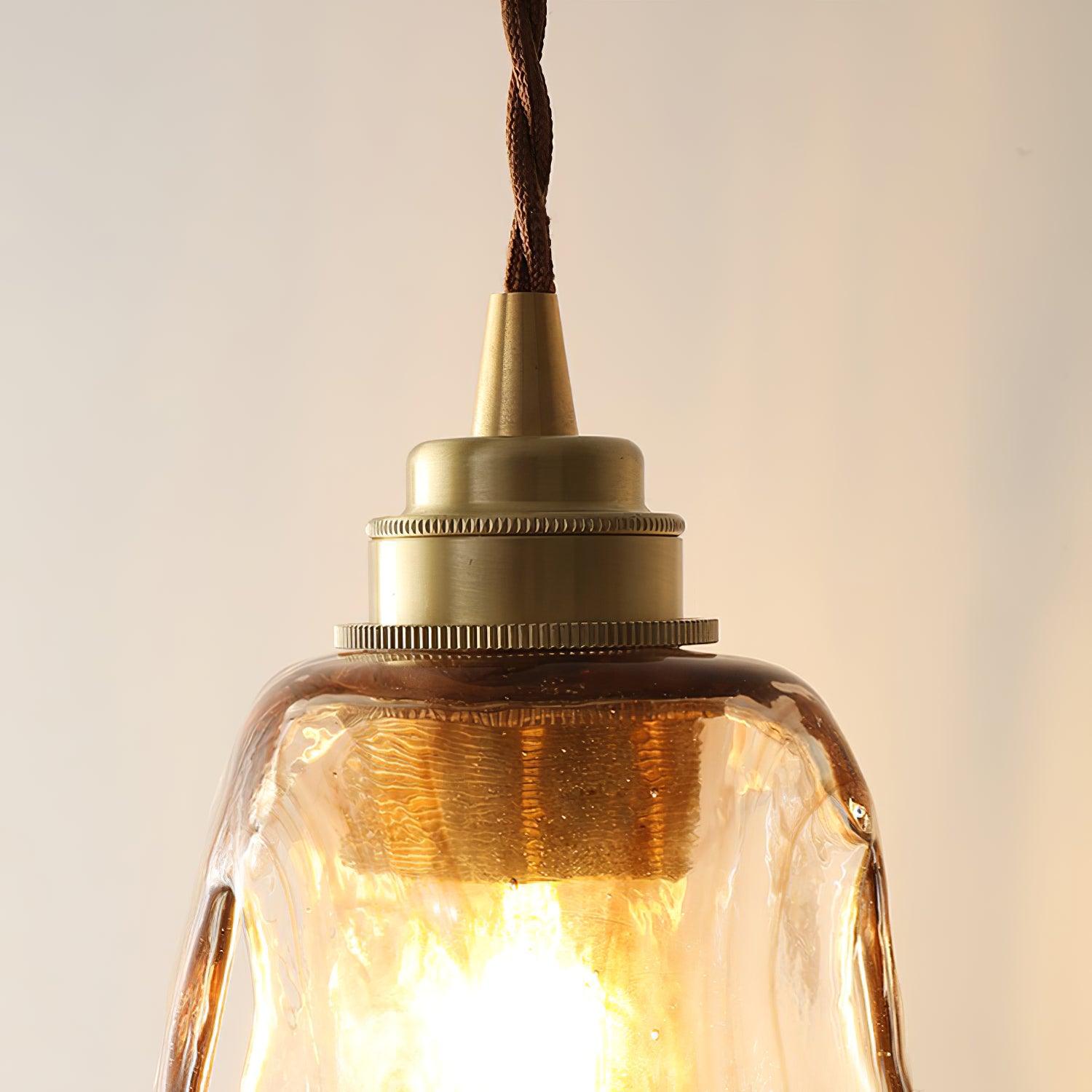 Luce a sospensione in vetro marrone vintage