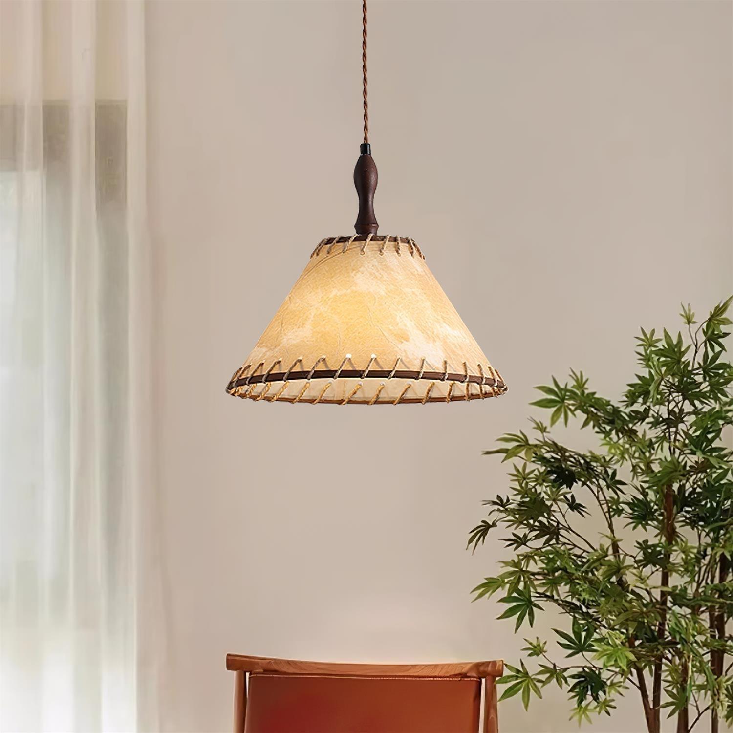 Lampada a sospensione della serie Legno e Tessuto
