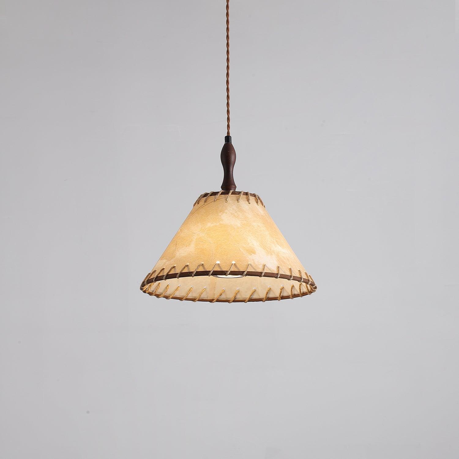 Lampada a sospensione della serie Legno e Tessuto