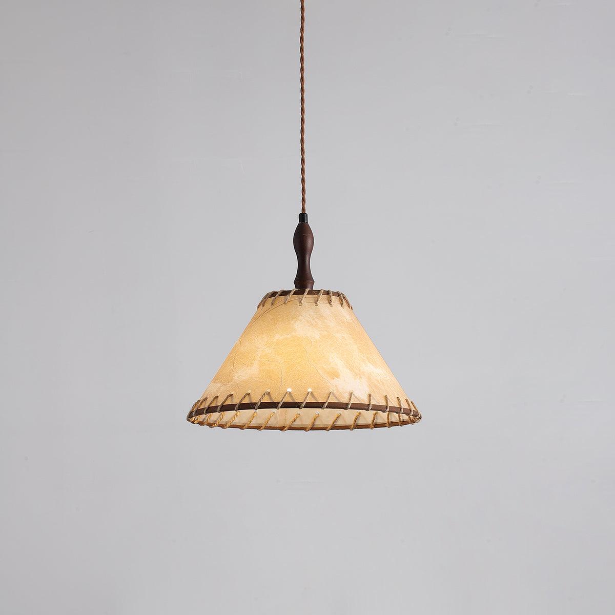 Lampada a sospensione della serie Legno e Tessuto
