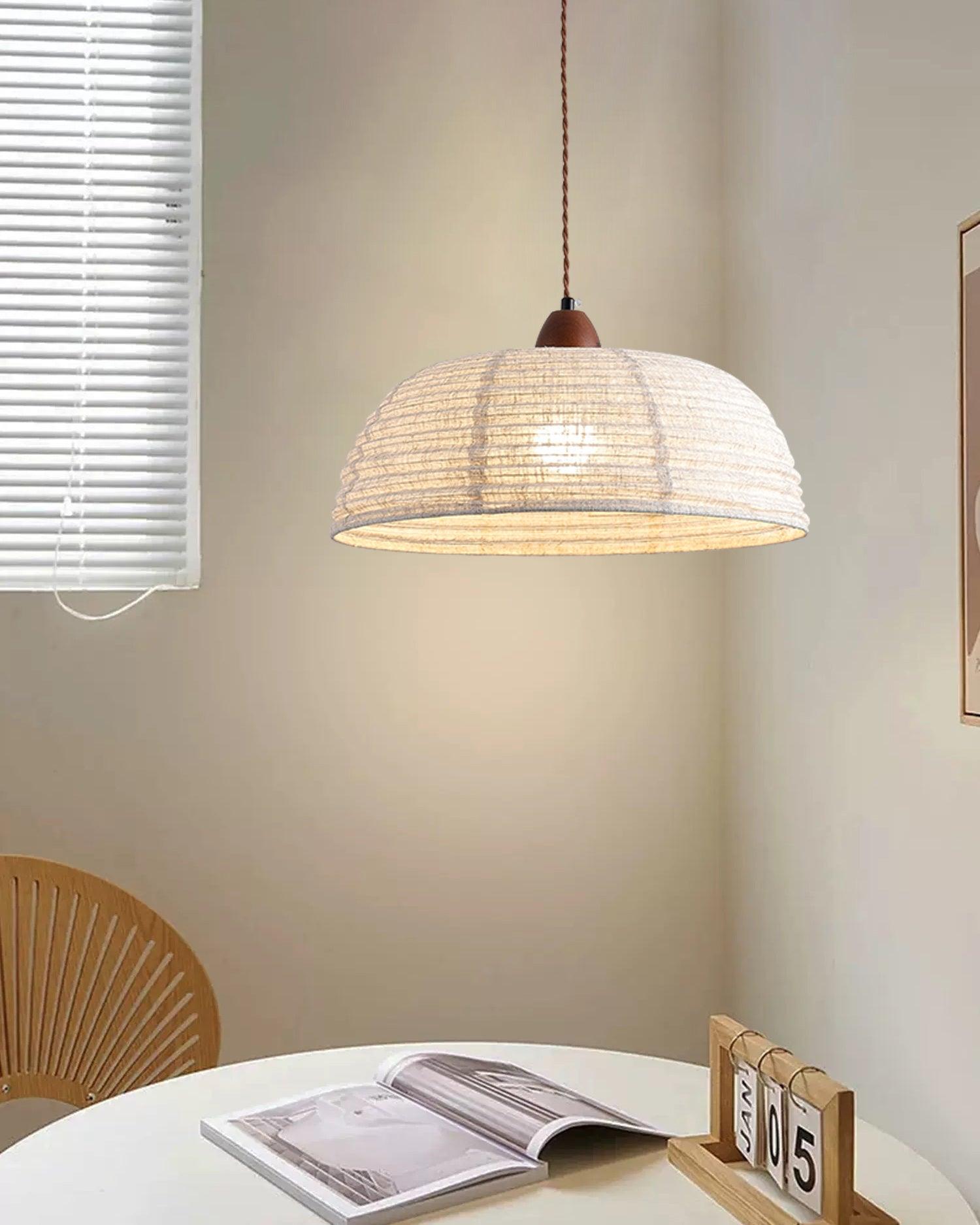 Lampada a sospensione della serie Legno e Tessuto
