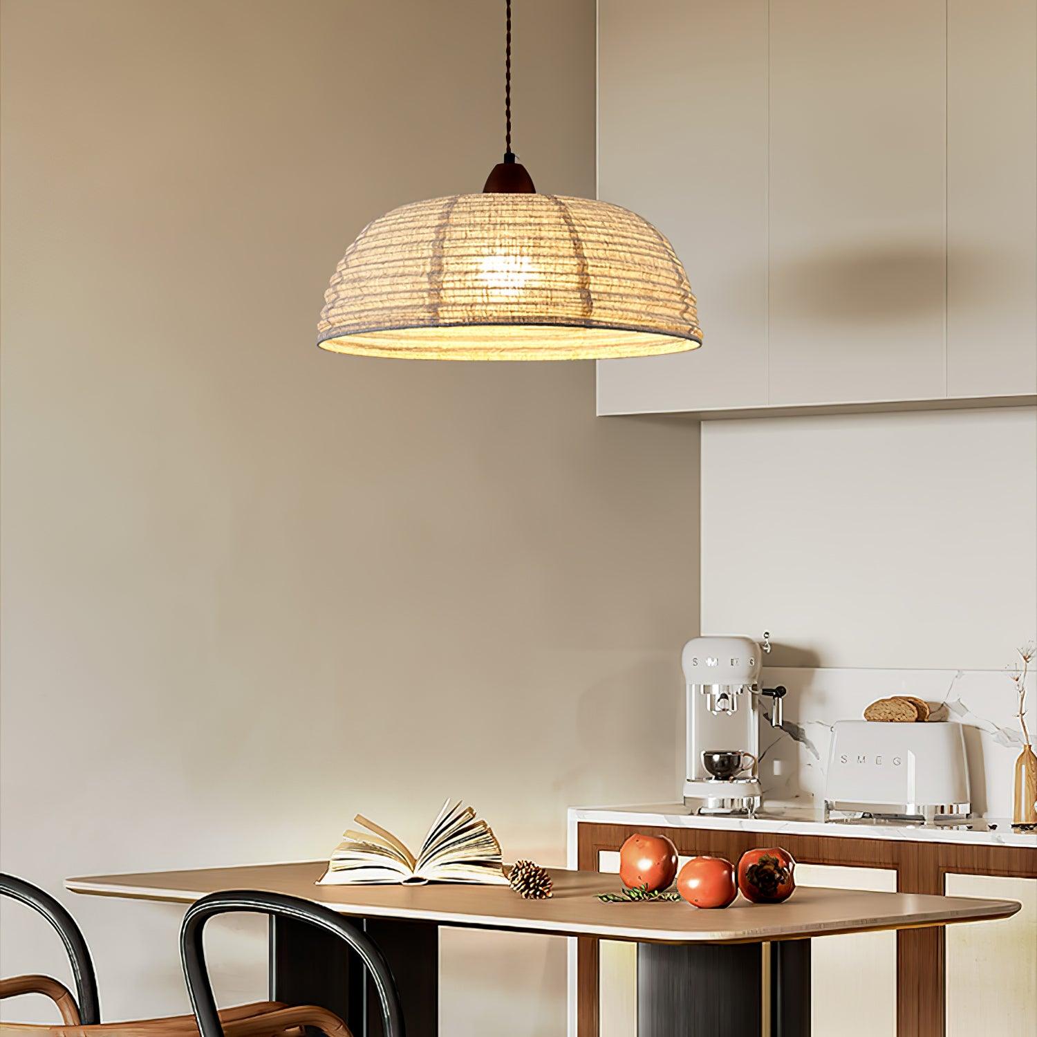 Lampada a sospensione della serie Legno e Tessuto