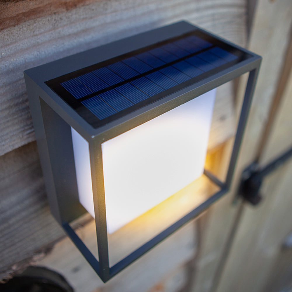 Lampada da Parete da Esterno Moderna Rettangolare in Acrilico con Sensore, Alimentata a Energia Solare, Impermeabile IP65