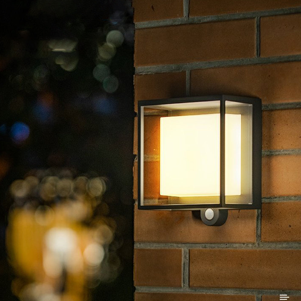 Lampada da Parete da Esterno Moderna Rettangolare in Acrilico con Sensore, Alimentata a Energia Solare, Impermeabile IP65