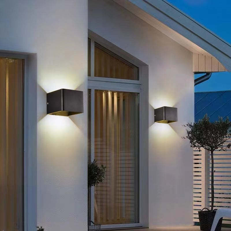 Moderno alluminio impermeabile LED parete Sconce Wall Light uso esterno interno