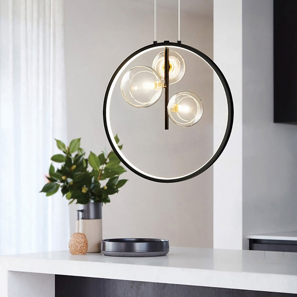 Lampada a Sospensione Nera Minimalista con Globo in Vetro LED