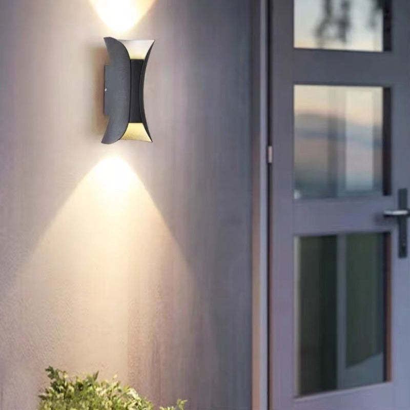 Lampada da parete in alluminio impermeabile per esterni a LED