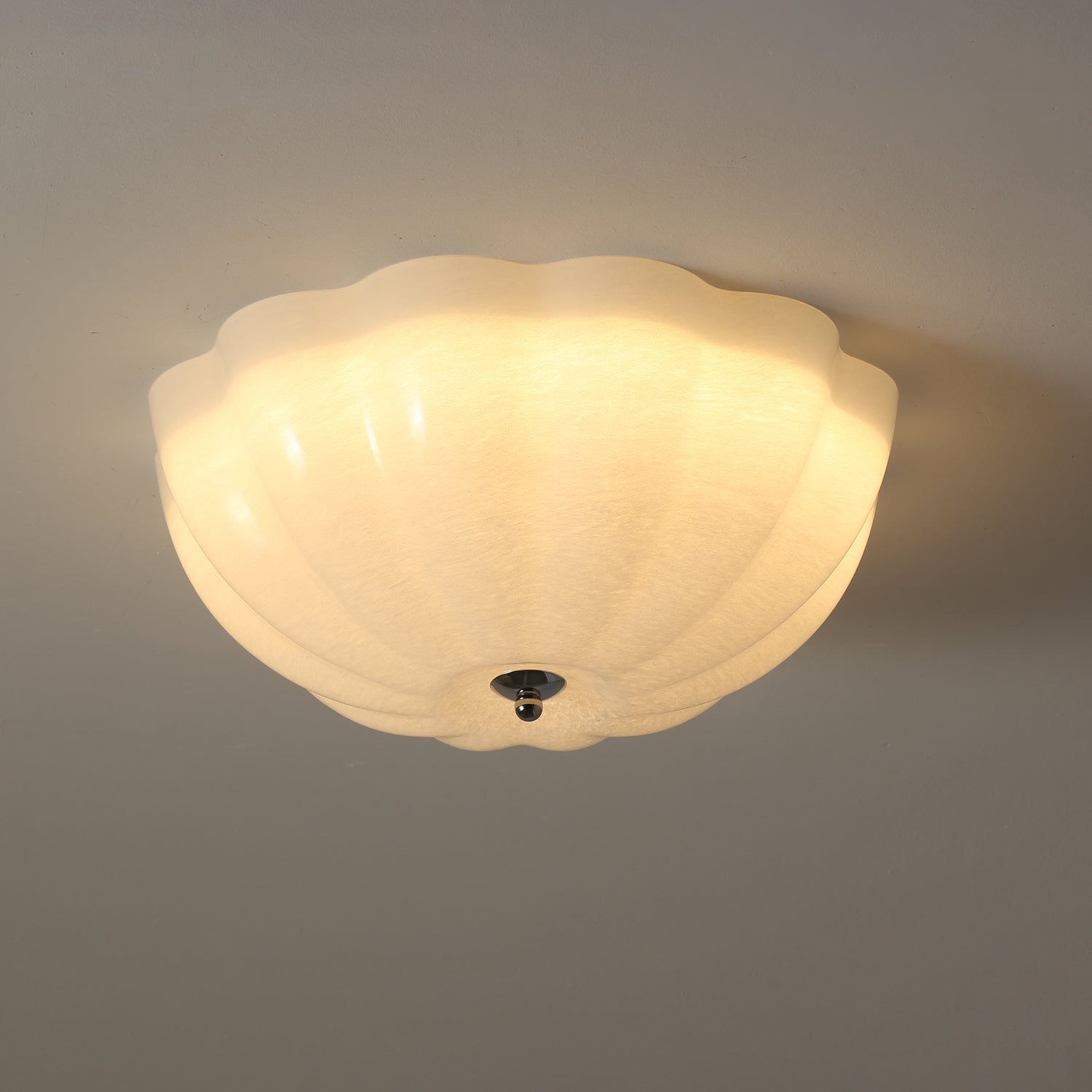 Lampada da soffitto a conchiglia opale