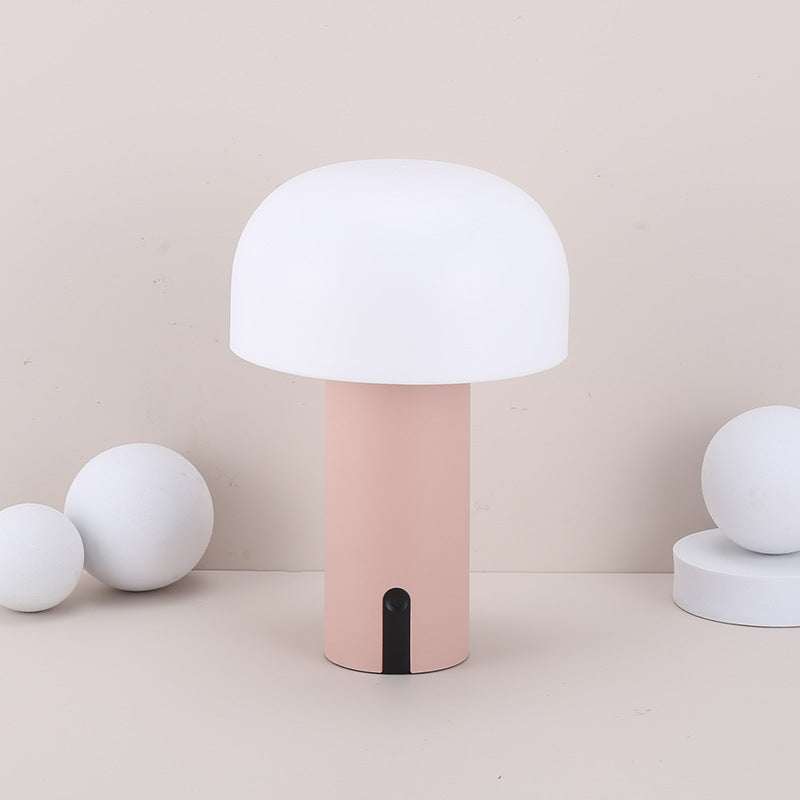 Lampada da tavolo a fungo di design europeo