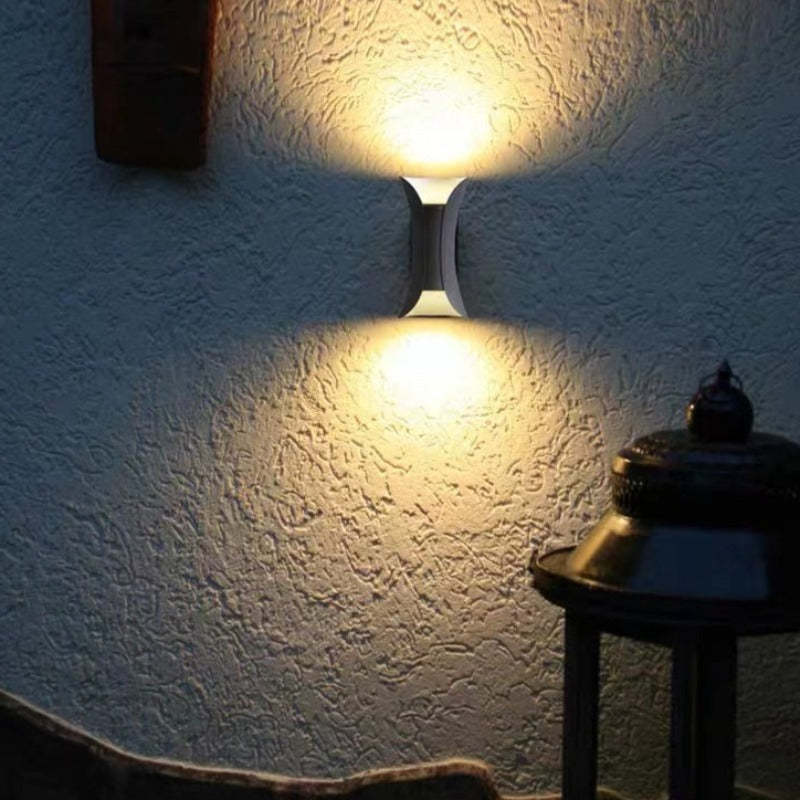 Lampada da parete in alluminio impermeabile per esterni a LED