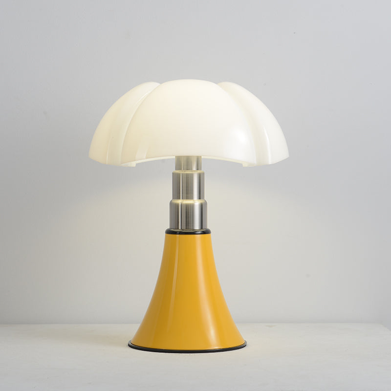 Lampada da tavolo a led vintage di design