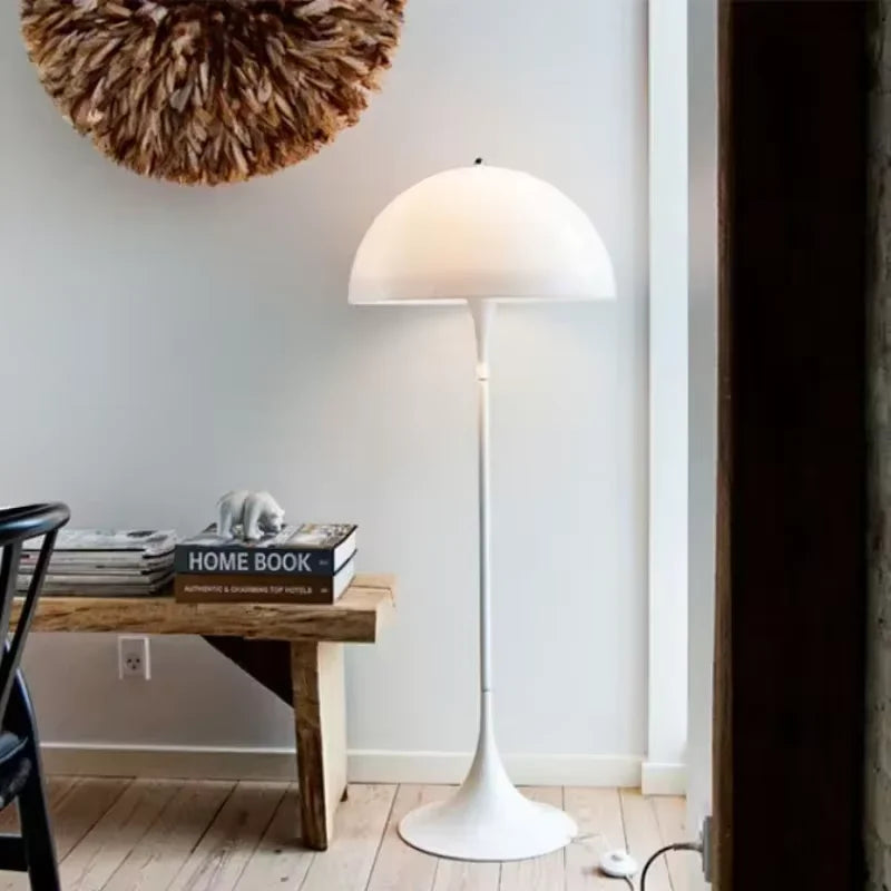 Lampada da terra a fungo LED di design danese nordico