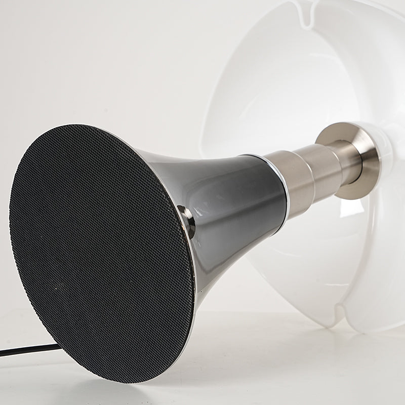 Lampada da tavolo a led vintage di design